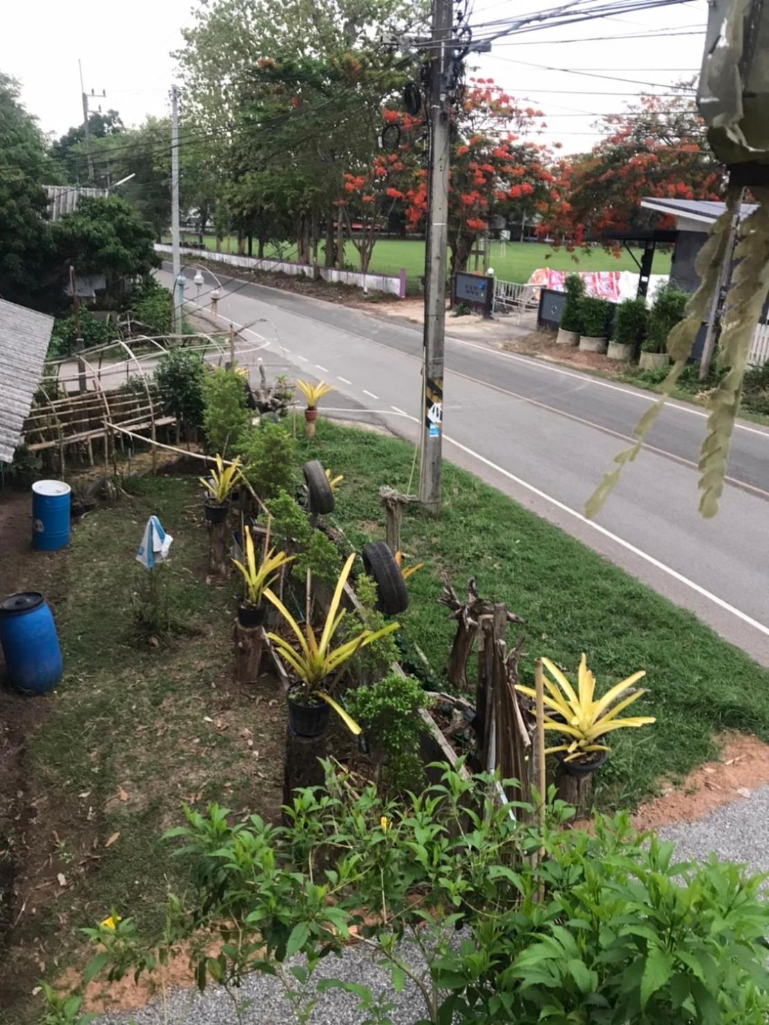 Amando_Tent Hotel Phayao Ngoại thất bức ảnh